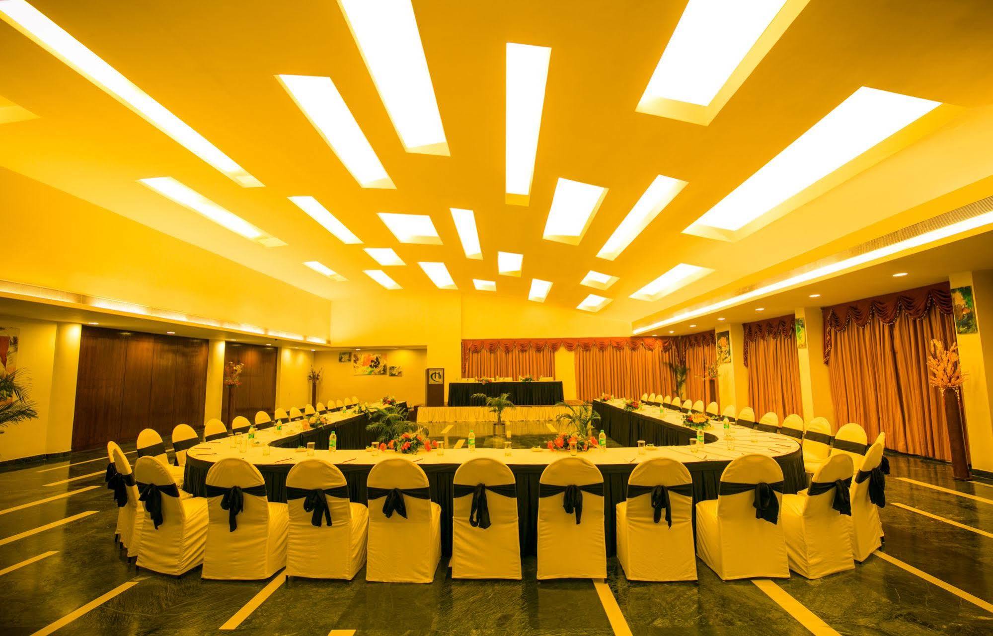 Capitol Hill Hotel Ranchi Ngoại thất bức ảnh