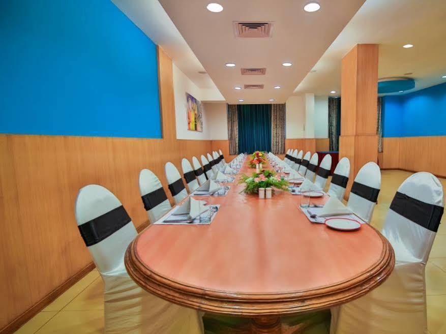 Capitol Hill Hotel Ranchi Ngoại thất bức ảnh