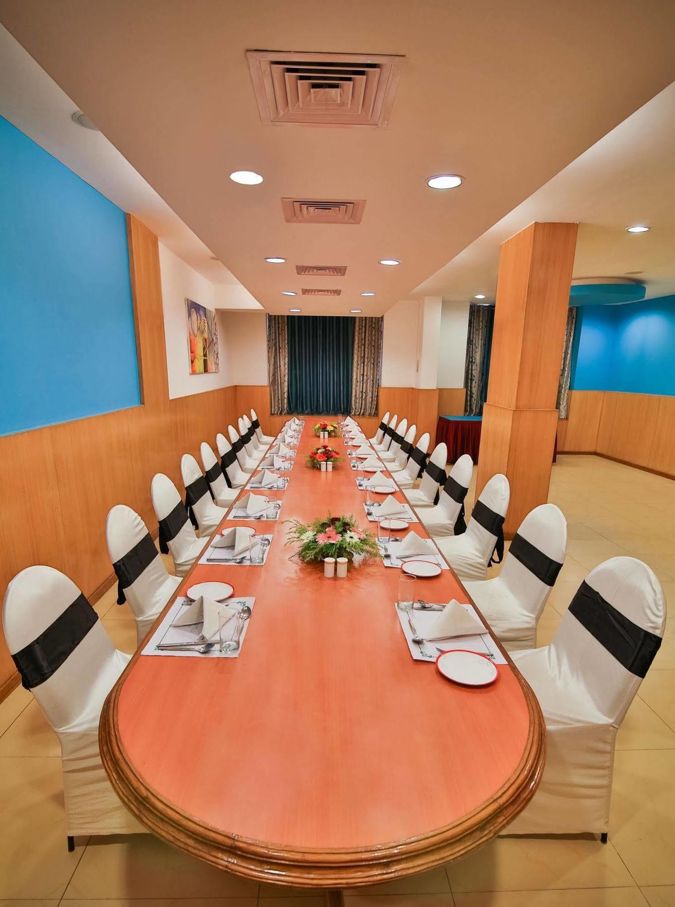 Capitol Hill Hotel Ranchi Ngoại thất bức ảnh