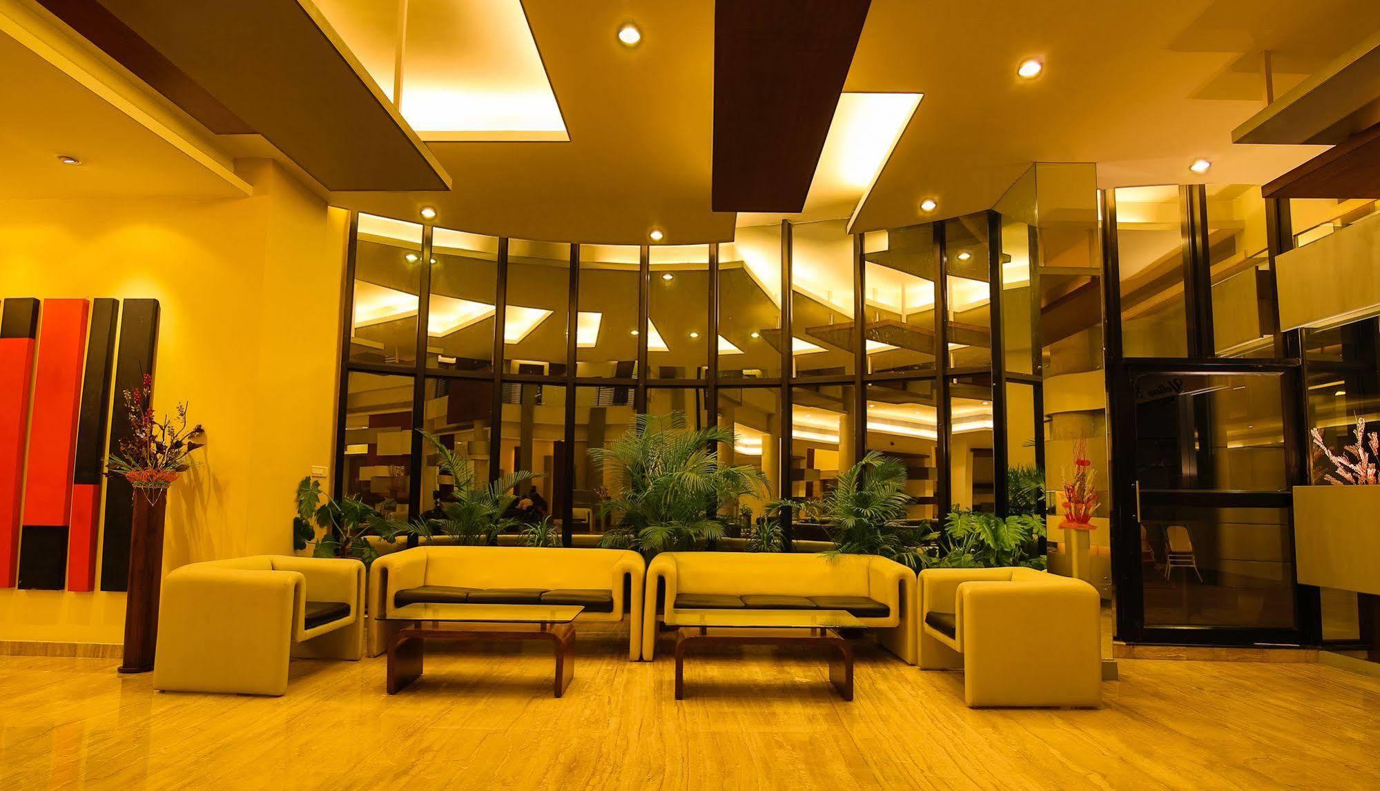 Capitol Hill Hotel Ranchi Ngoại thất bức ảnh